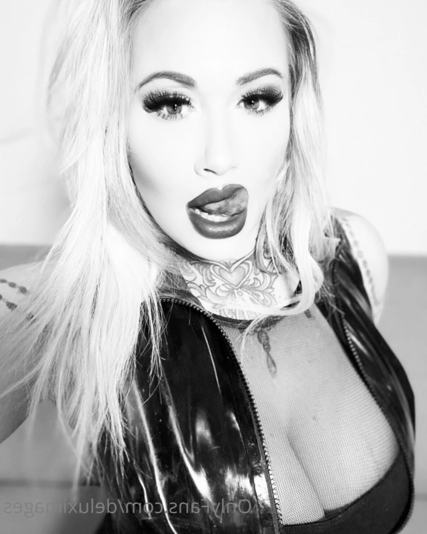 DOMME TIFFANY DELUX SNOW BUNNY [ deluximages ] Onlyfans leaked photo 13952765 on Hotleaks.tv