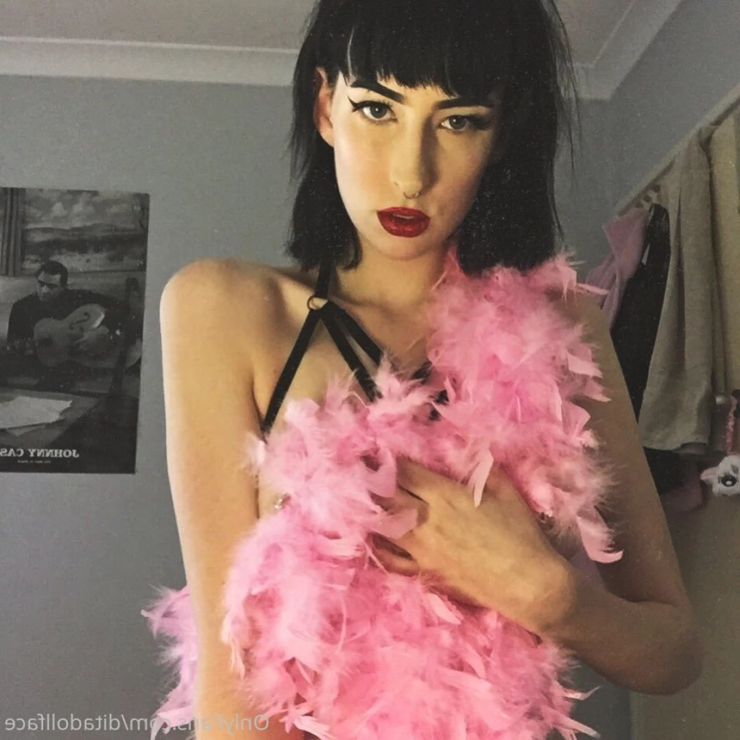 DITA DOLLFACE [ ditadollface ] Onlyfans leaked photo 14749115 on Hotleaks.tv