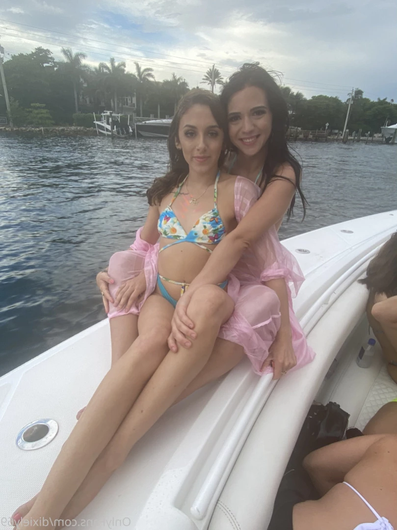 Dixie Lynn🤤😈 [ dixielynnxxx ] Onlyfans leaked photo 10981263 on Hotleaks.tv