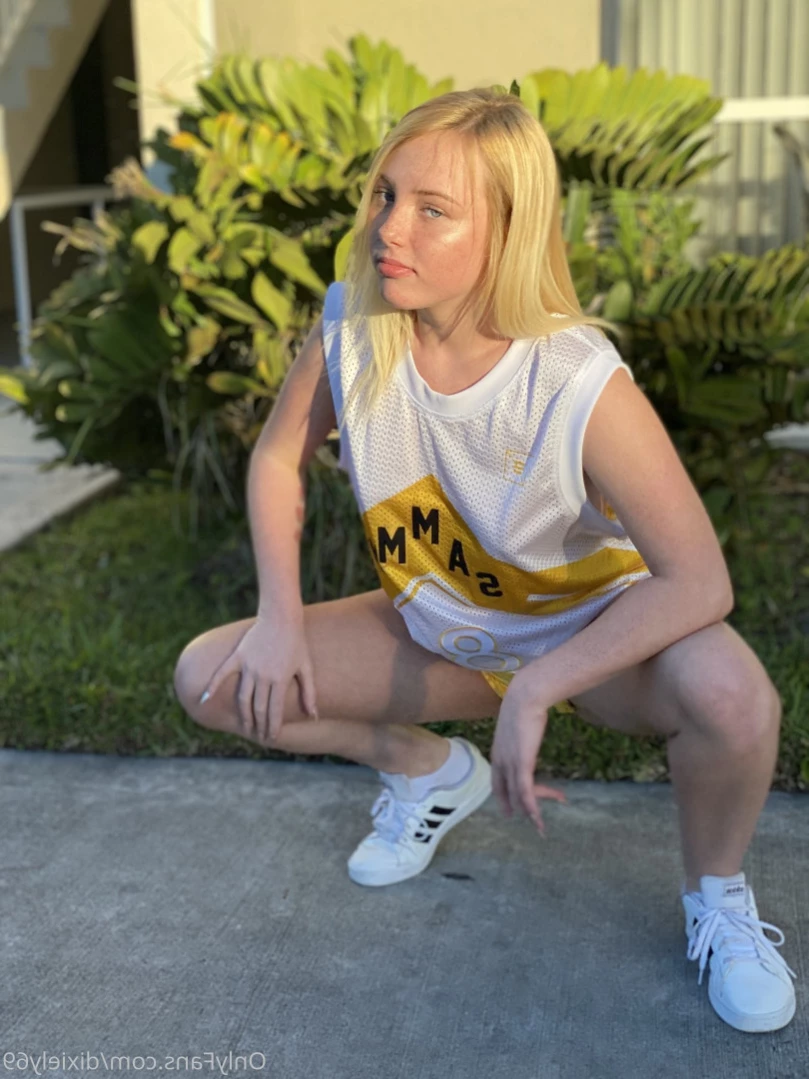 Dixie Lynn🤤😈 [ dixielynnxxx ] Onlyfans leaked photo 11737773 on Hotleaks.tv