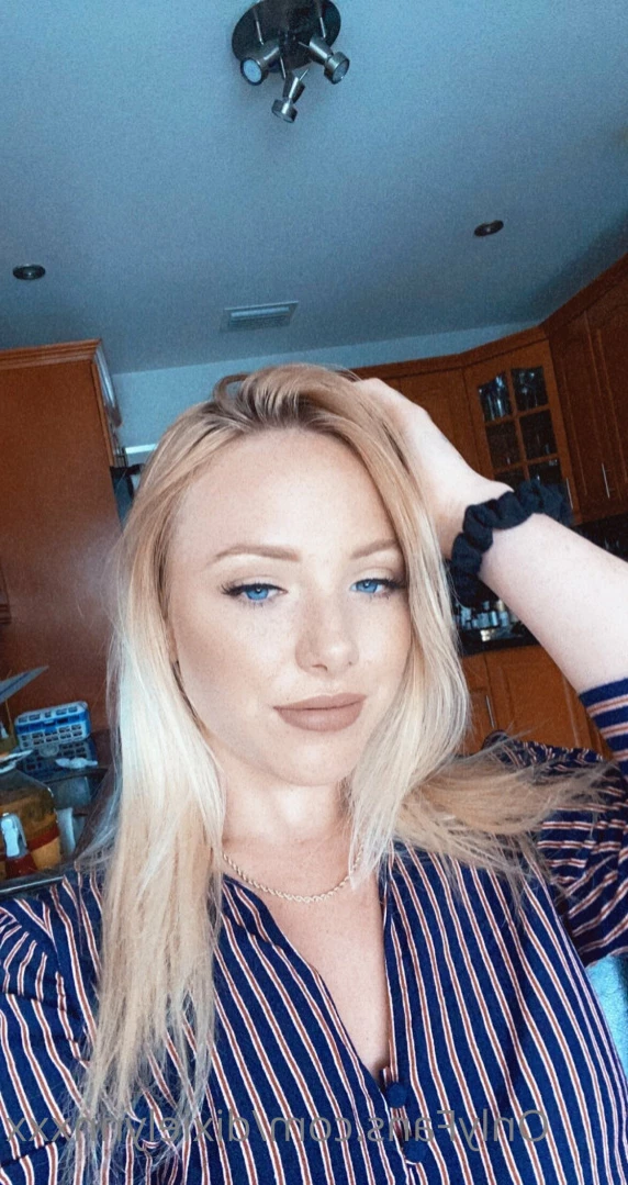 Dixie Lynn🤤😈 [ dixielynnxxx ] Onlyfans leaked photo 13956423 on Hotleaks.tv