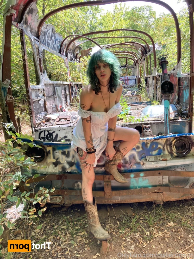 Dahlia (dollie) Crimson [ dolliecrimson ] Onlyfans leaked photo 14579319 on Hotleaks.tv