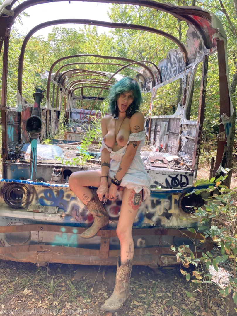Dahlia (dollie) Crimson [ dolliecrimson ] Onlyfans leaked photo 15349544 on Hotleaks.tv