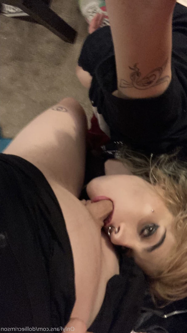Dahlia (dollie) Crimson [ dolliecrimson ] Onlyfans leaked photo 16221607 on Hotleaks.tv