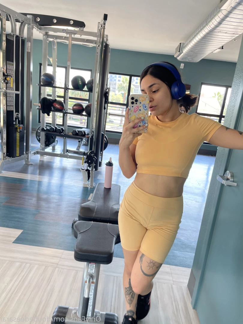 Sara 🌷 [ doubedeesarai ] Onlyfans leaked photo 8983719 on Hotleaks.tv