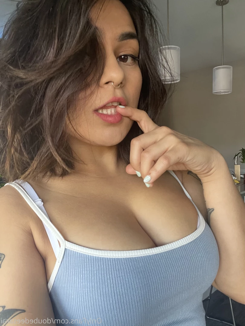 Sara 🌷 [ doubedeesarai ] Onlyfans leaked photo 8989983 on Hotleaks.tv
