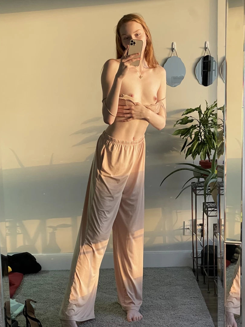Gem [ dreamyygem ] Onlyfans leaked photo 9417006 on Hotleaks.tv