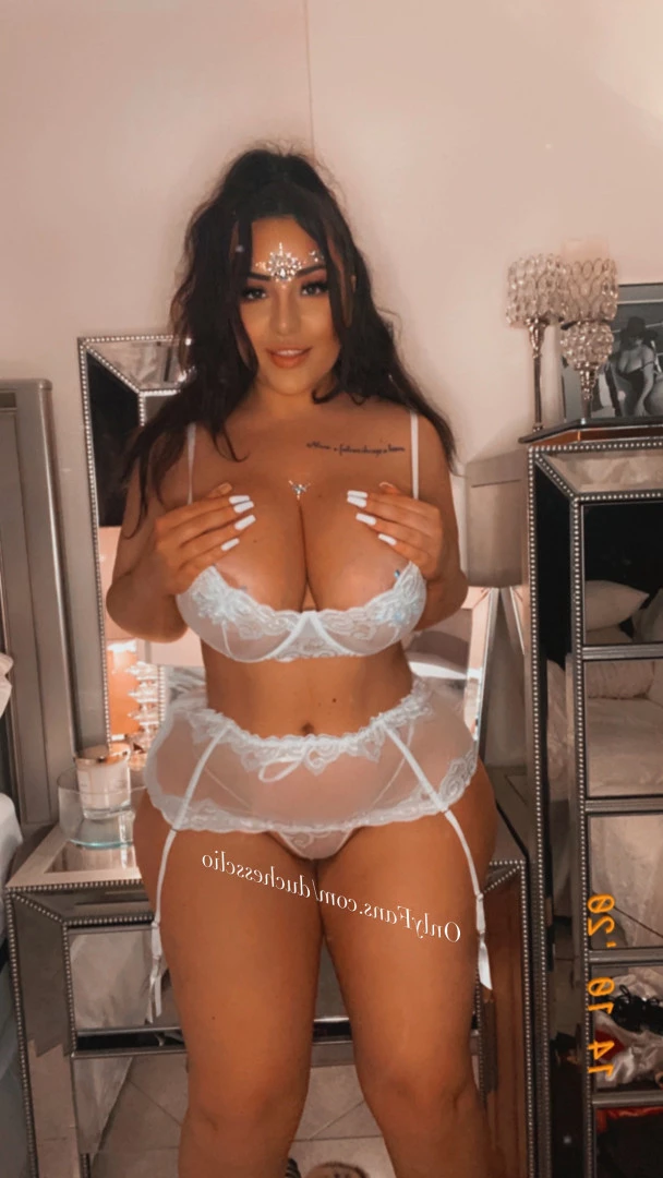 Duchess Clio🍑 [ duchessclio ] Onlyfans leaked photo 9719515 on Hotleaks.tv