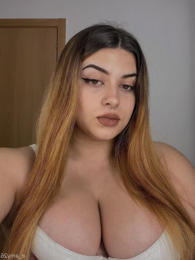 e_amy26 Onlyfans leaked photo 15047271 on Hotleaks.tv