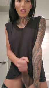 Eden Raynes [ edenraynes ] Onlyfans leaked video 8307472 on Hotleaks.tv