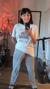 Eden Raynes [ edenraynes ] Onlyfans leaked video 8307966 on Hotleaks.tv