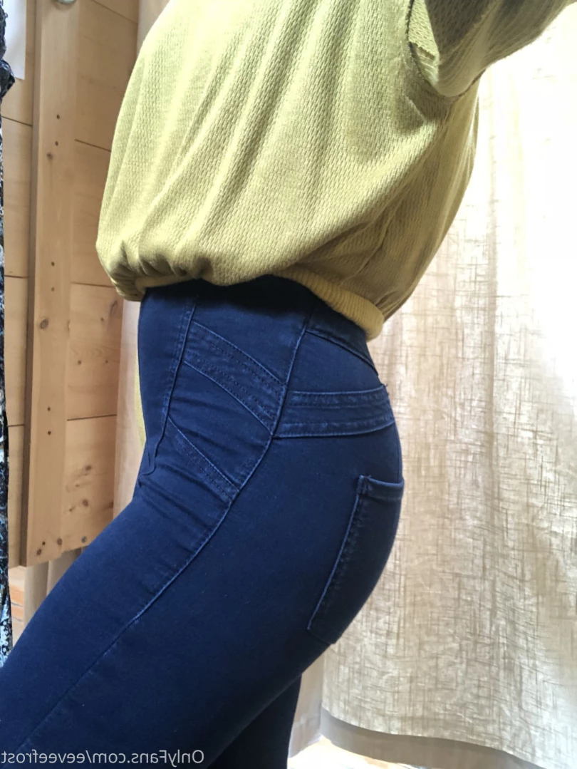 Eevee Frost [ eeveefrost ] Onlyfans leaked photo 11759182 on Hotleaks.tv