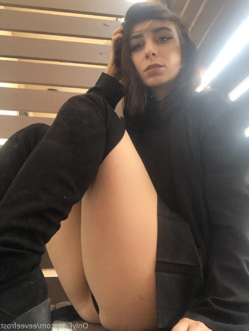 Eevee Frost [ eeveefrost ] Onlyfans leaked photo 12807013 on Hotleaks.tv