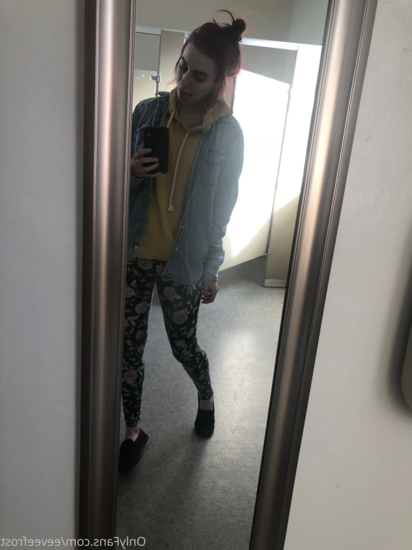 Eevee Frost [ eeveefrost ] Onlyfans leaked photo 15008507 on Hotleaks.tv