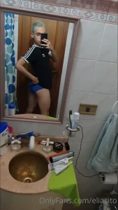 8303274