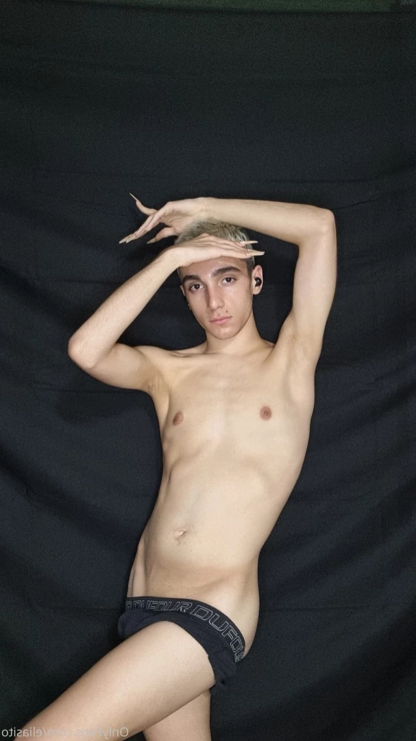 Elías [ eliasito ] Onlyfans leaked photo 12550372 on Hotleaks.tv