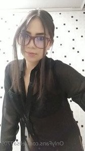 Queen 😈 Elissa [ elissatorres ] Onlyfans leaked video 8302977 on Hotleaks.tv