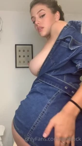 emily_black Onlyfans leaked video 8300191 on Hotleaks.tv