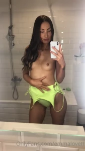 8299494