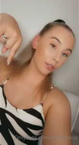 8299161