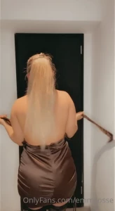 8299180