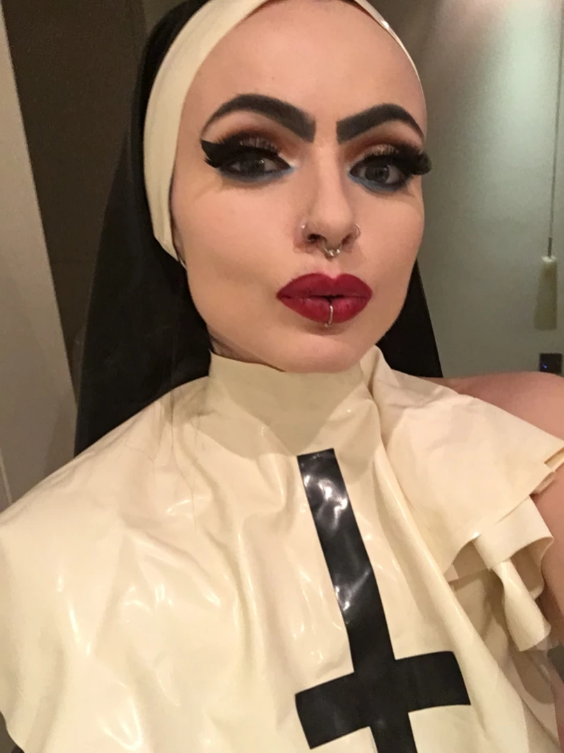 Empress Poison [ empress_poison_ ] Onlyfans leaked photo 11128696 on Hotleaks.tv