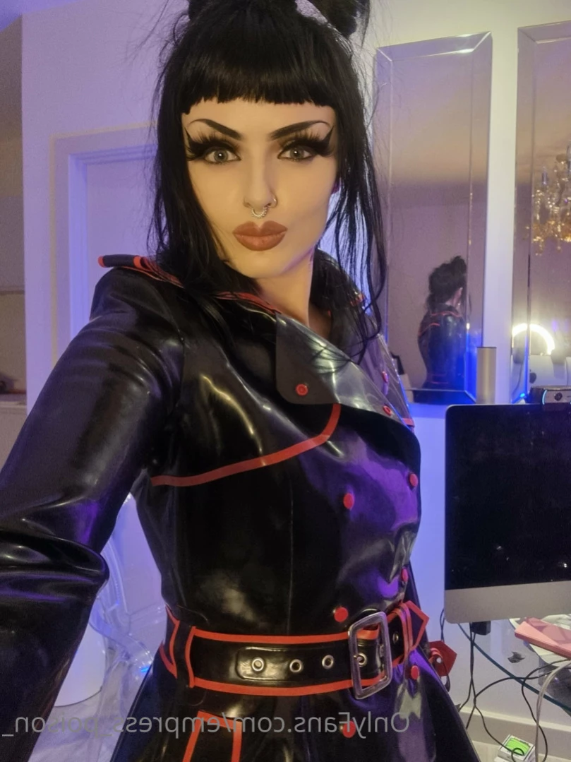Empress Poison [ empress_poison_ ] Onlyfans leaked photo 11128744 on Hotleaks.tv