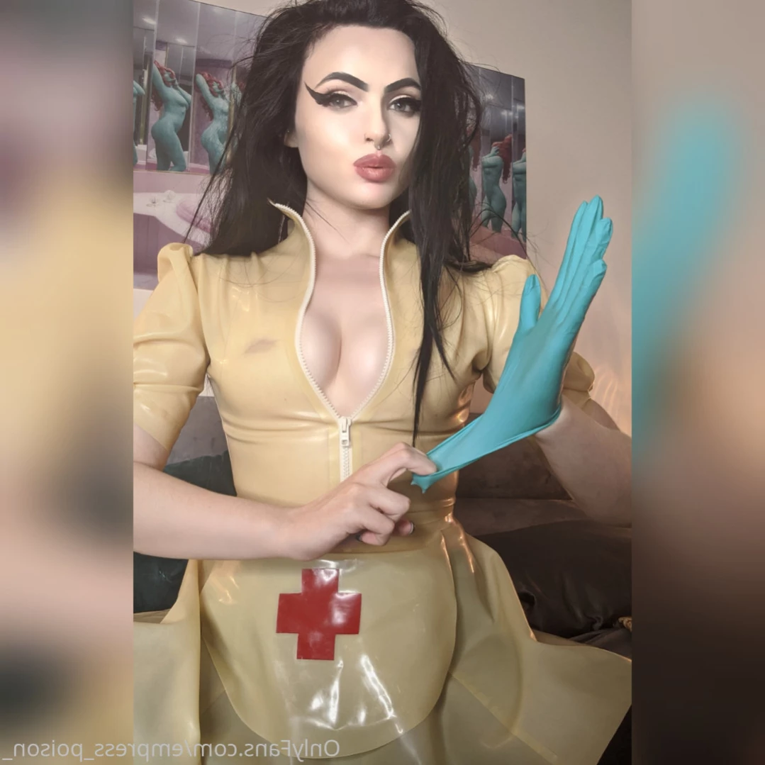 Empress Poison [ empress_poison_ ] Onlyfans leaked photo 11128754 on Hotleaks.tv