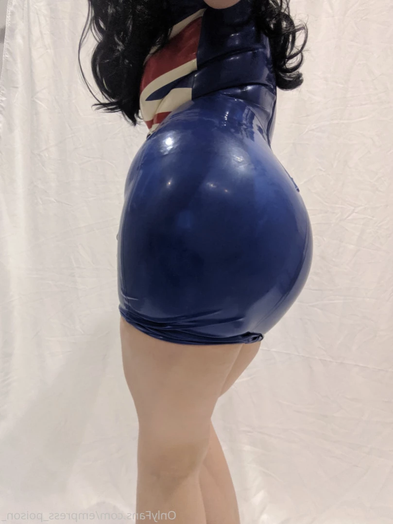 Empress Poison [ empress_poison_ ] Onlyfans leaked photo 11128757 on Hotleaks.tv