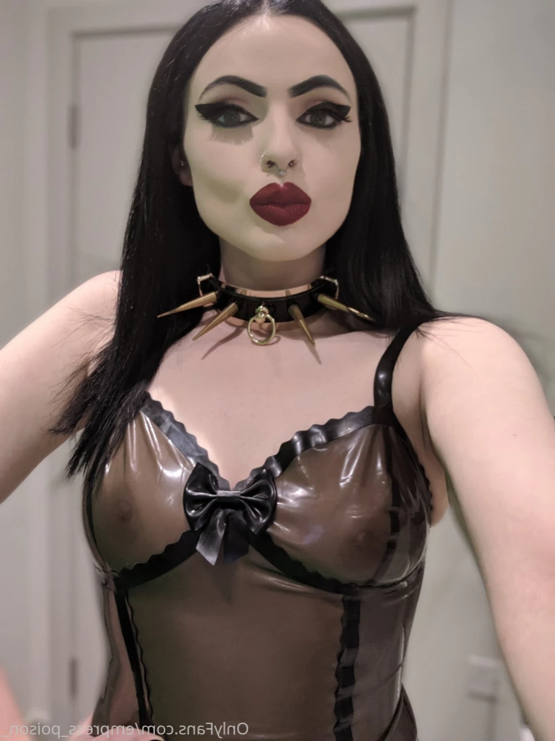 Empress Poison [ empress_poison_ ] Onlyfans leaked photo 11128763 on Hotleaks.tv