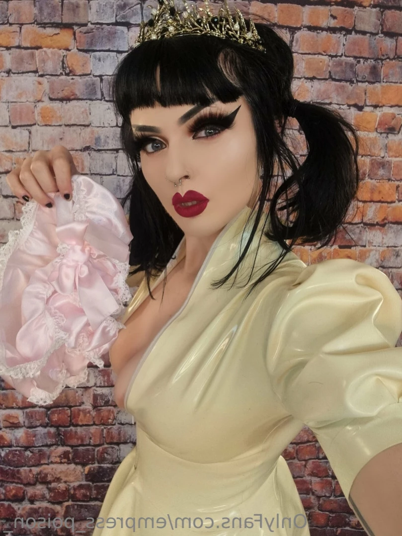Empress Poison [ empress_poison_ ] Onlyfans leaked photo 11128787 on Hotleaks.tv