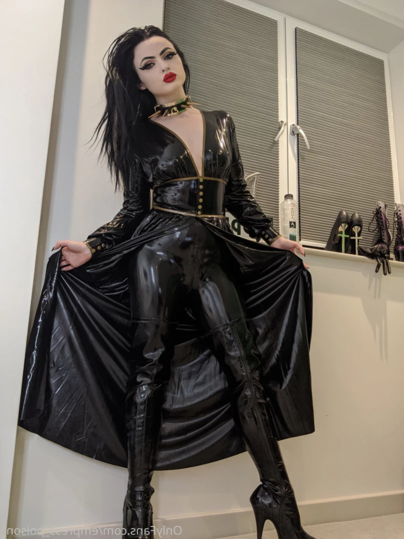 Empress Poison [ empress_poison_ ] Onlyfans leaked photo 11128792 on Hotleaks.tv
