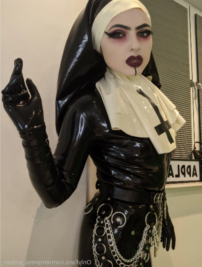 Empress Poison [ empress_poison_ ] Onlyfans leaked photo 11718462 on Hotleaks.tv