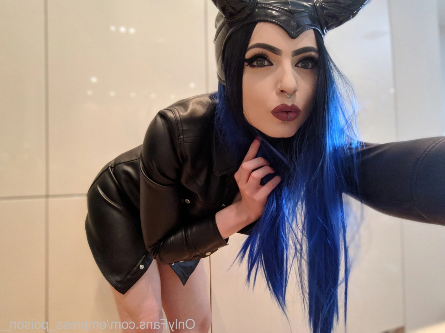 Empress Poison [ empress_poison_ ] Onlyfans leaked photo 14148986 on Hotleaks.tv