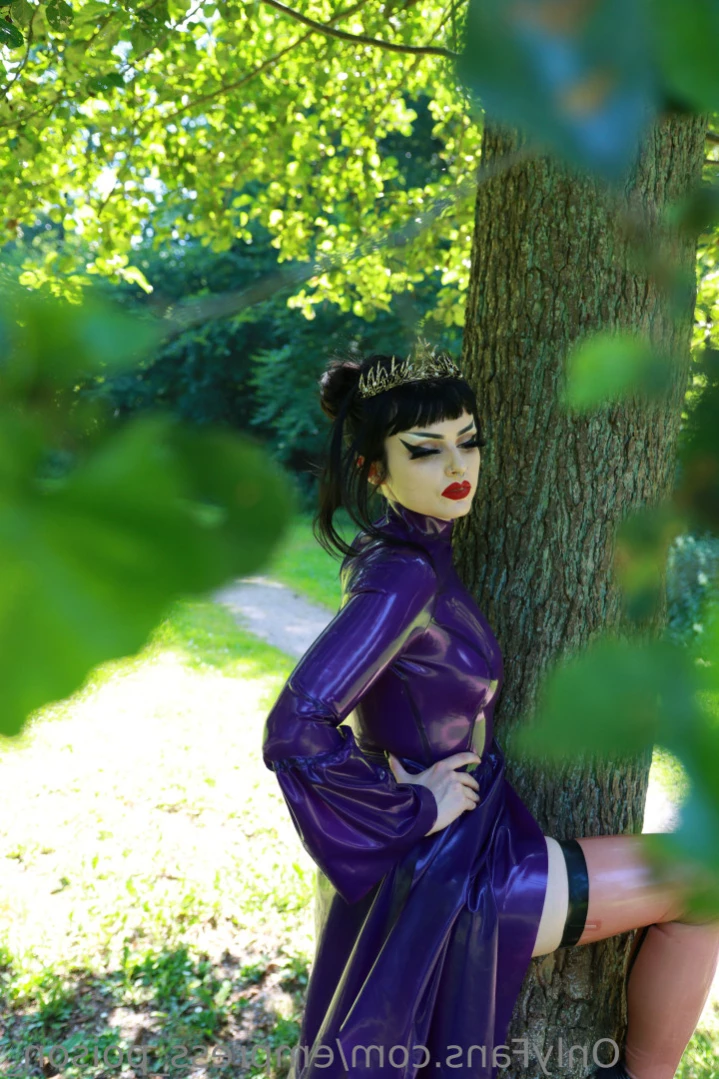 Empress Poison [ empress_poison_ ] Onlyfans leaked photo 14604518 on Hotleaks.tv