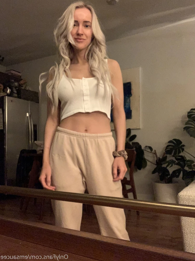 Em [ emsaucee ] Onlyfans leaked photo 12476441 on Hotleaks.tv
