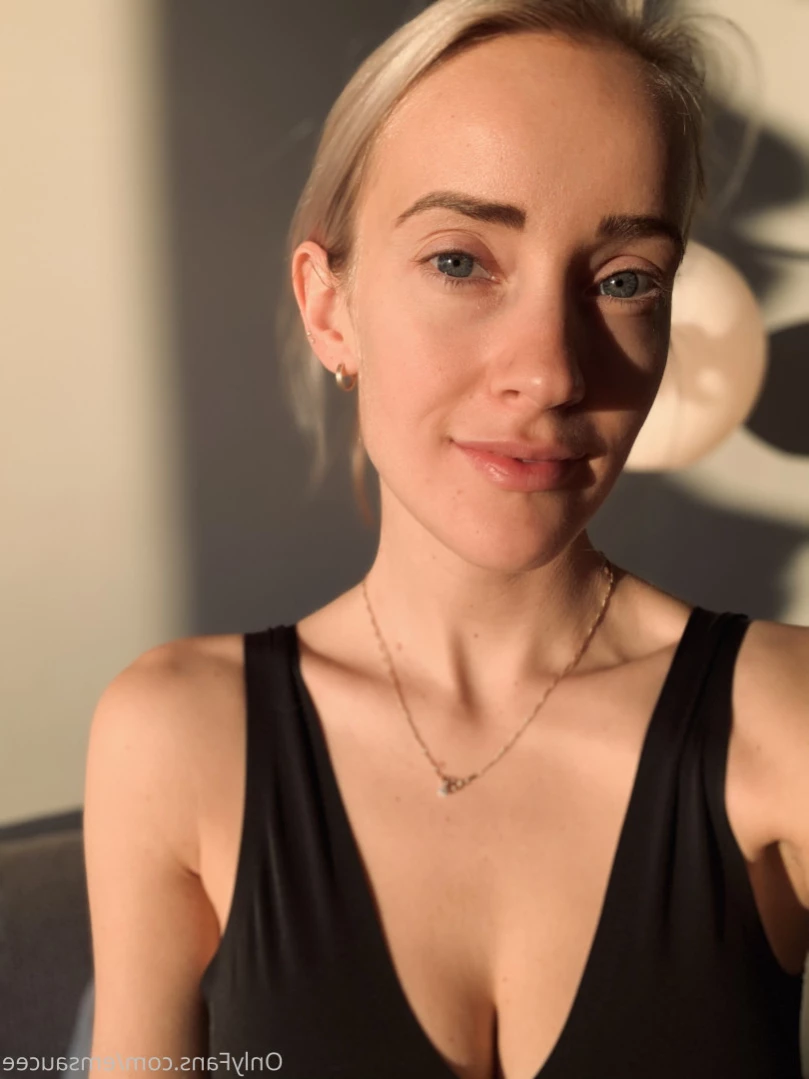 Em [ emsaucee ] Onlyfans leaked photo 14547241 on Hotleaks.tv