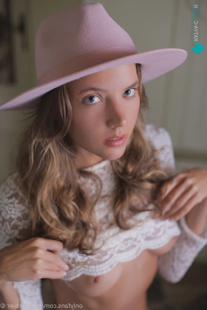 Erotic magazine 🔞 [ erotic-magazine ] Onlyfans leaked photo 16072005 on Hotleaks.tv