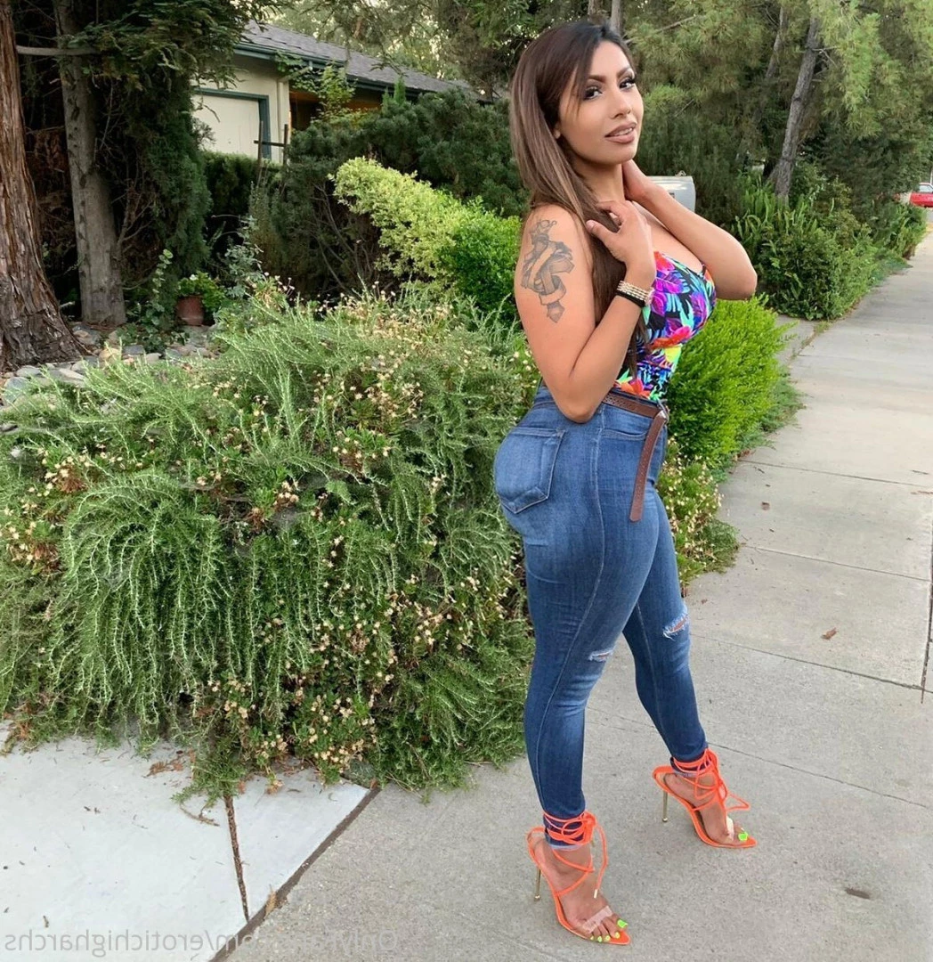 Queen Bella [ erotichigharchs ] Onlyfans leaked photo 7884802 on Hotleaks.tv