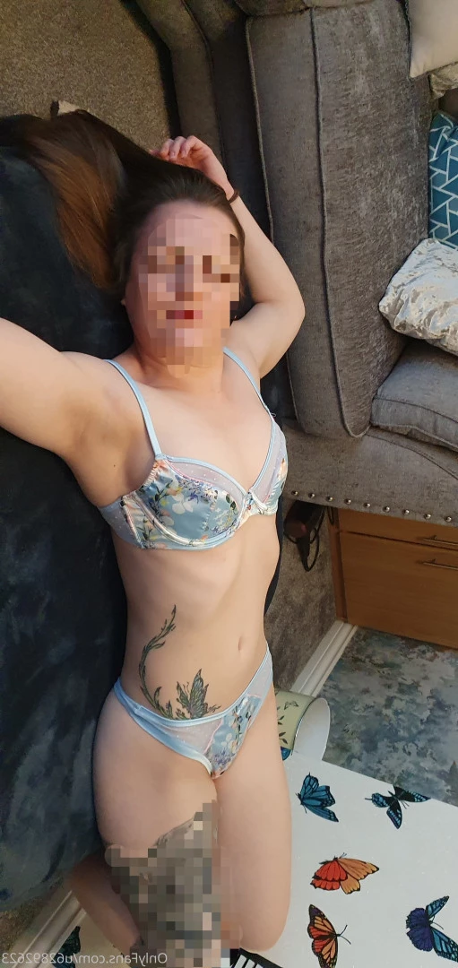 Essex slut Wife 🇬🇧 [ essexslutwife ] Onlyfans leaked photo 9453145 on Hotleaks.tv