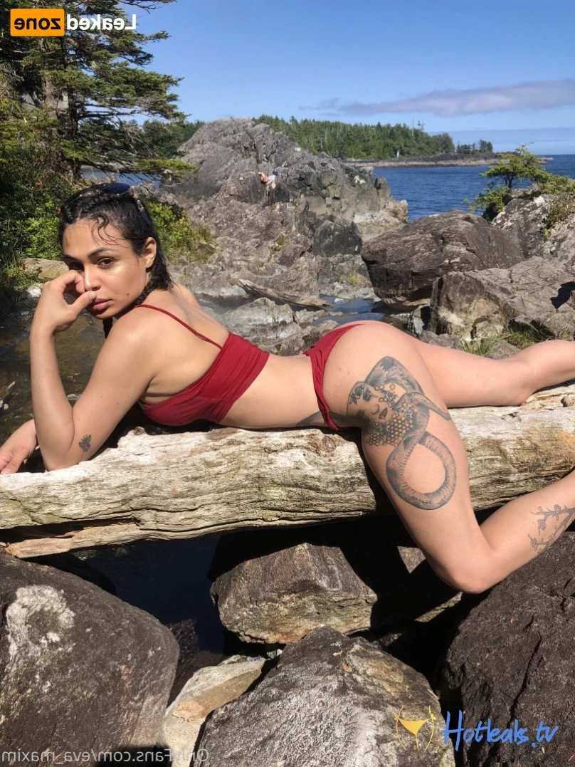 Eva Maxim 🦋 [ eva_maxim ] Onlyfans leaked photo 14187290 on Hotleaks.tv