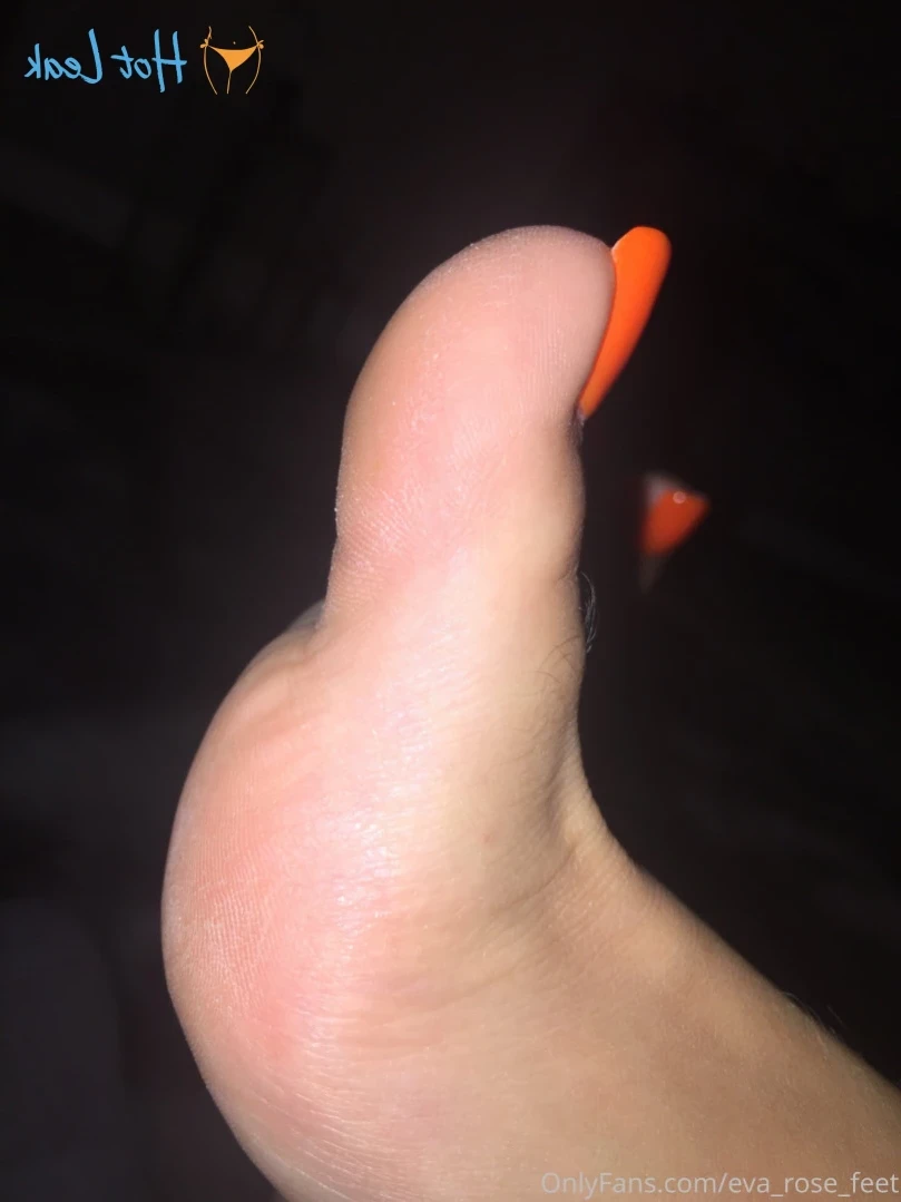 E [ eva_rose_feet ] Onlyfans leaked photo 10964754 on Hotleaks.tv