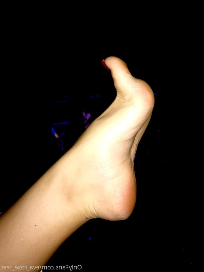 E [ eva_rose_feet ] Onlyfans leaked photo 11563819 on Hotleaks.tv