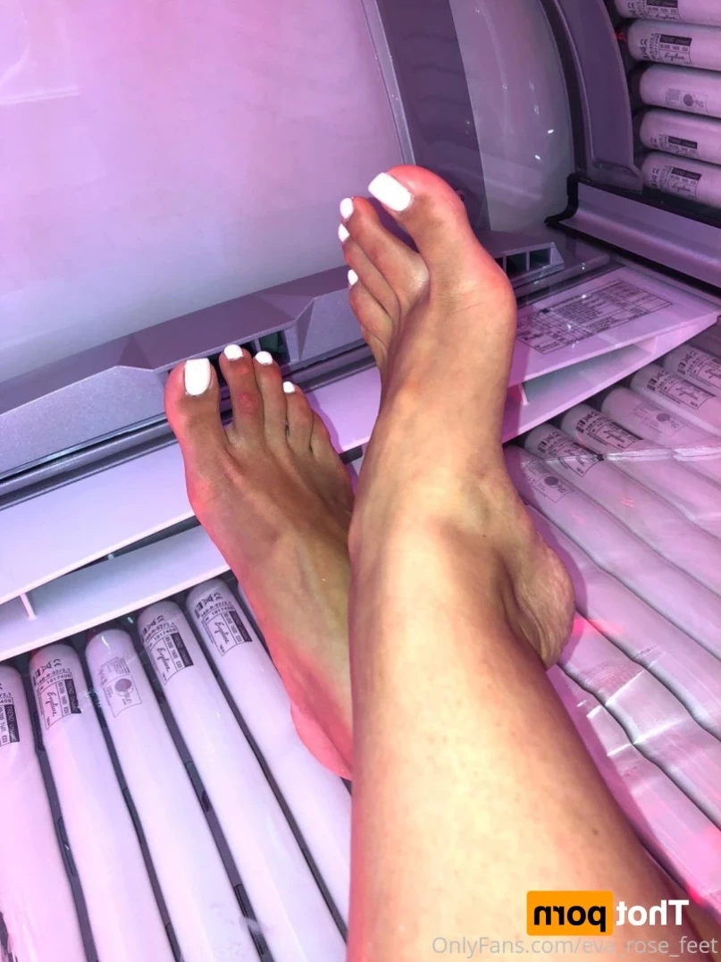 E [ eva_rose_feet ] Onlyfans leaked photo 12091673 on Hotleaks.tv