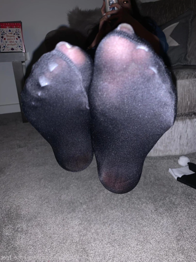 E [ eva_rose_feet ] Onlyfans leaked photo 14804093 on Hotleaks.tv