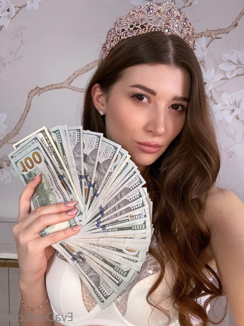 Eva de Vil [ evadevil ] Onlyfans leaked photo 14193972 on Hotleaks.tv