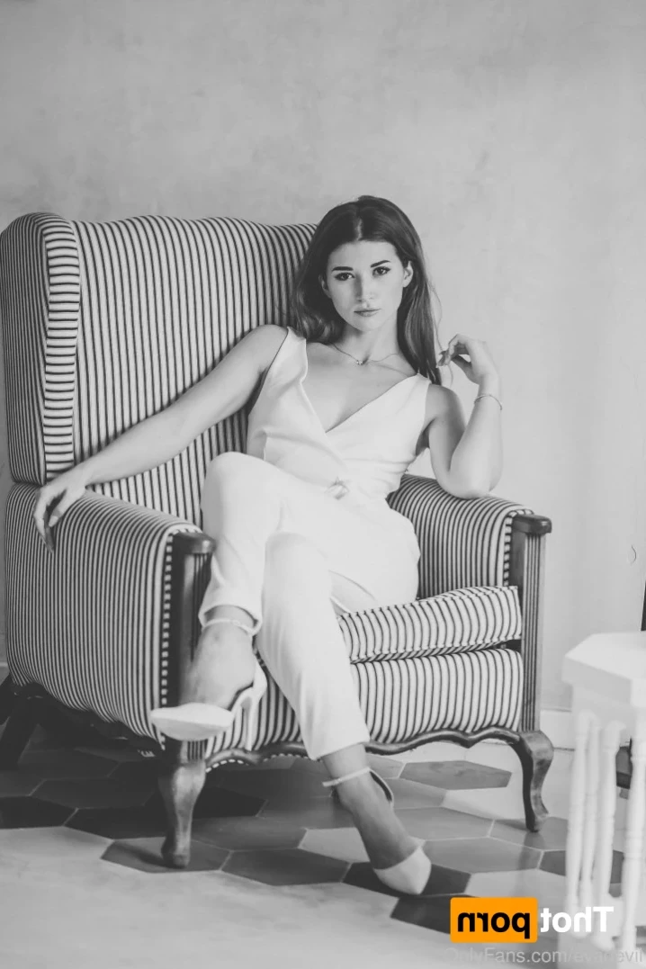 Eva de Vil [ evadevil ] Onlyfans leaked photo 14197888 on Hotleaks.tv