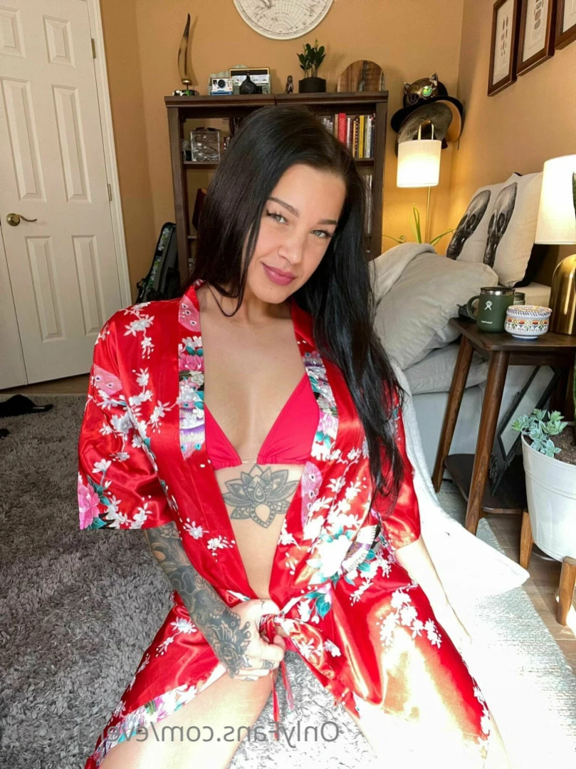 Evelin Stone [ evelinstone ] Onlyfans leaked photo 13248182 on Hotleaks.tv