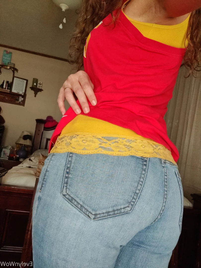 Evelyn WoW [ evelynwow ] Onlyfans leaked photo 10918472 on Hotleaks.tv