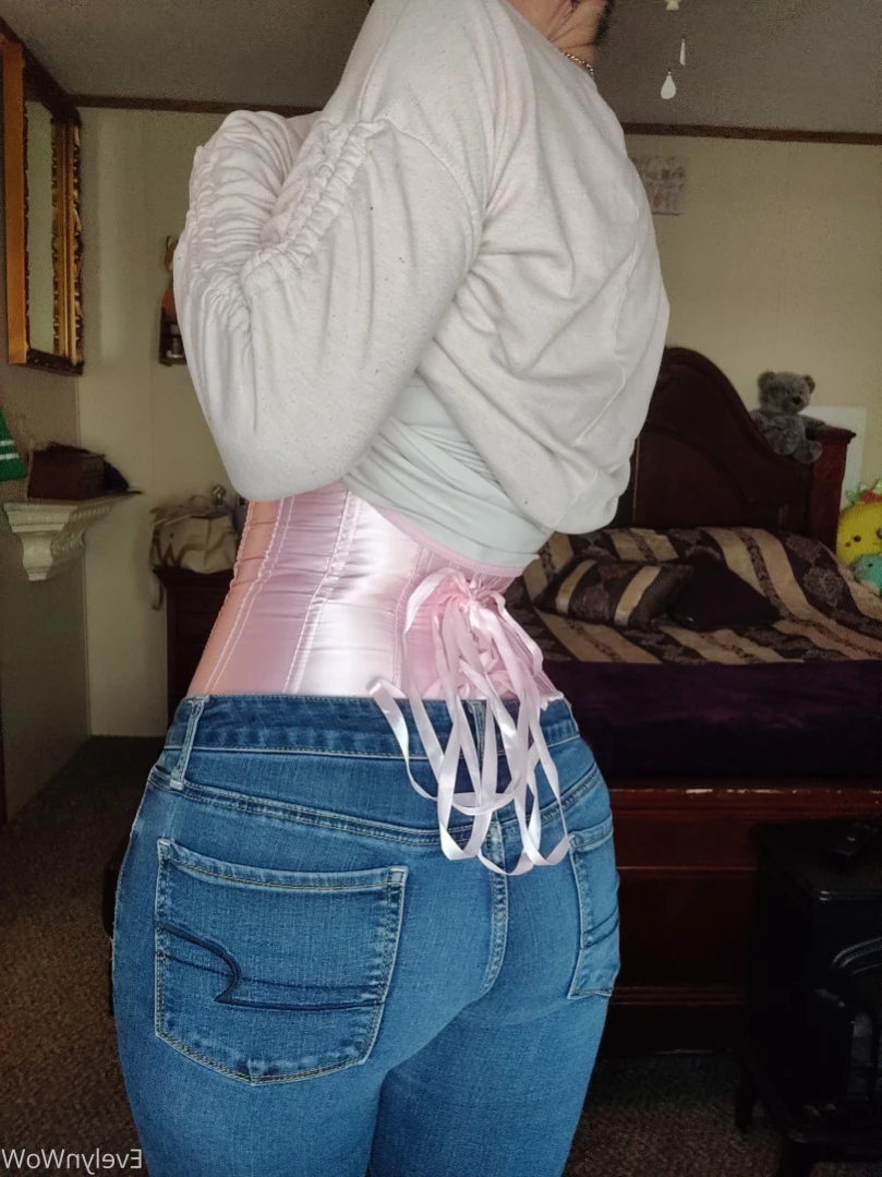 Evelyn WoW [ evelynwow ] Onlyfans leaked photo 11040339 on Hotleaks.tv